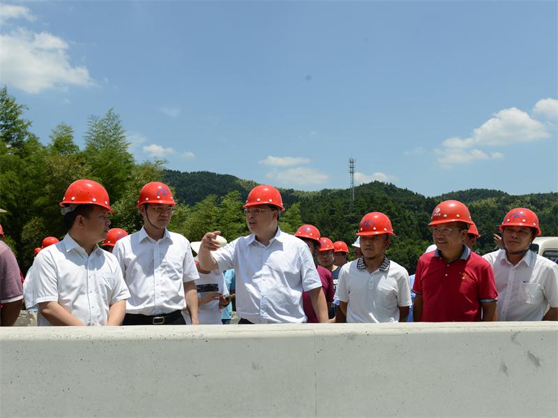 Z6¡¤×ðÁú¿Ê±¡¸Öйú¡¹¹Ù·½ÍøÕ¾