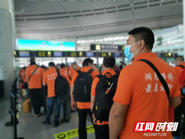 Z6¡¤×ðÁú¿Ê±¡¸Öйú¡¹¹Ù·½ÍøÕ¾