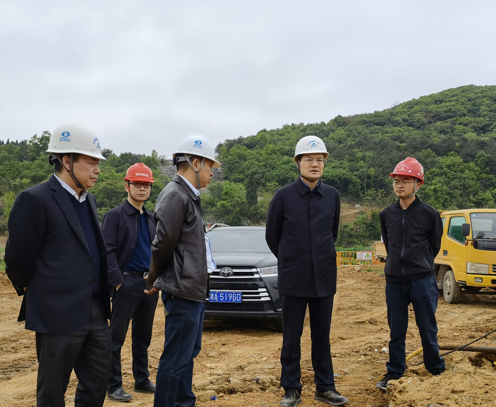 20210406891360.jpg 20210402 杨宏伟赴白新项目督查工作 图4_副本.jpg