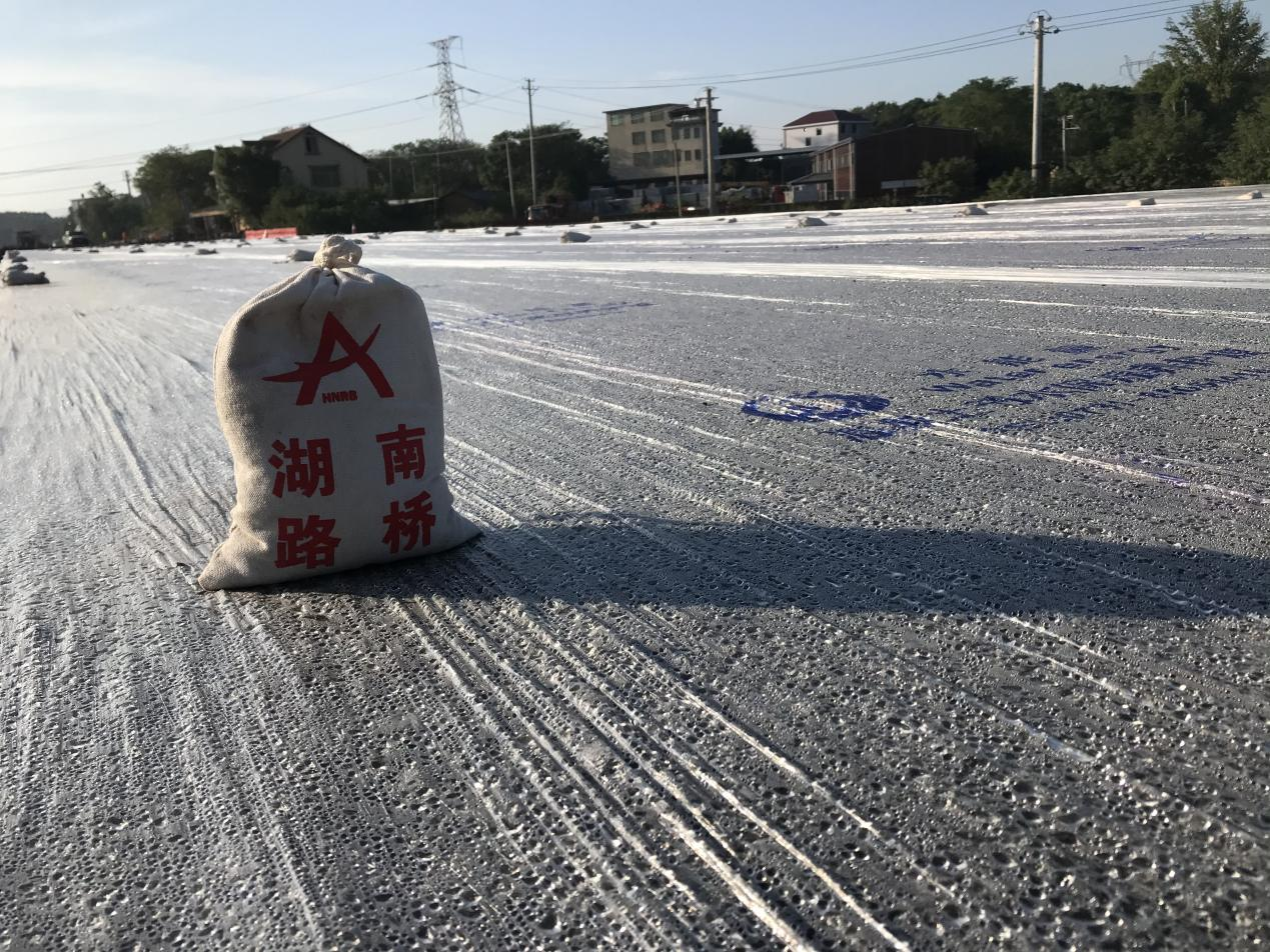 20211012209650.png 图片2上大公路底基层顺利开工.png