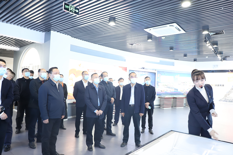 20221202577443.jpg b79db9b79a7d3b3f24773c8226f25e5.jpg