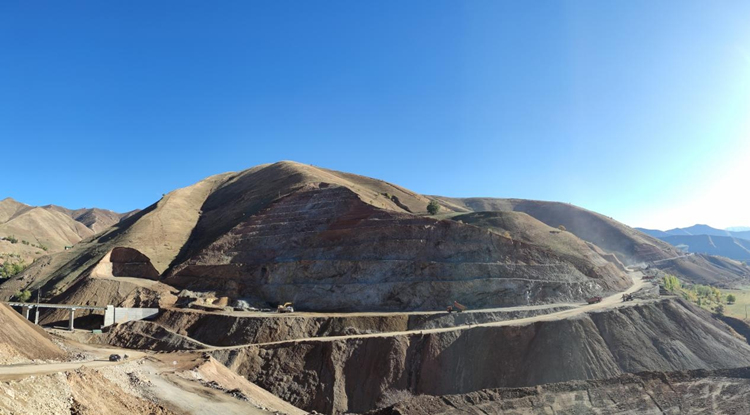 20240607658041.jpg ͼ4£º±ßÆÂ¿ªÍÚ_¸±±¾.jpg