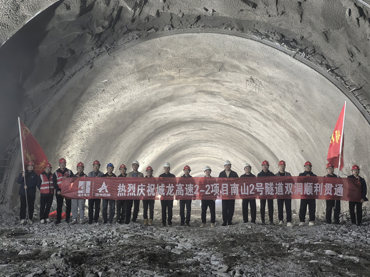 20241025451661.jpg b8eba8abc6b78e3d77513662d0721e2_¸±±¾.jpg